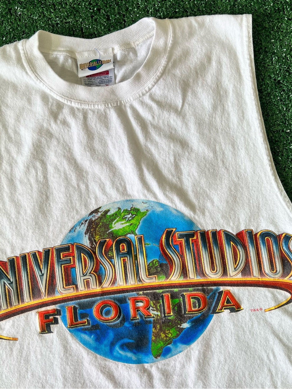 Vintage Universal Studios Florida Graphic Sleeveless Shirt Adult M Cropped Tank